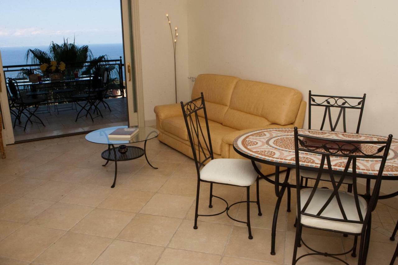 Taormina Seaview Apartment - Taormina Holidays Exterior foto